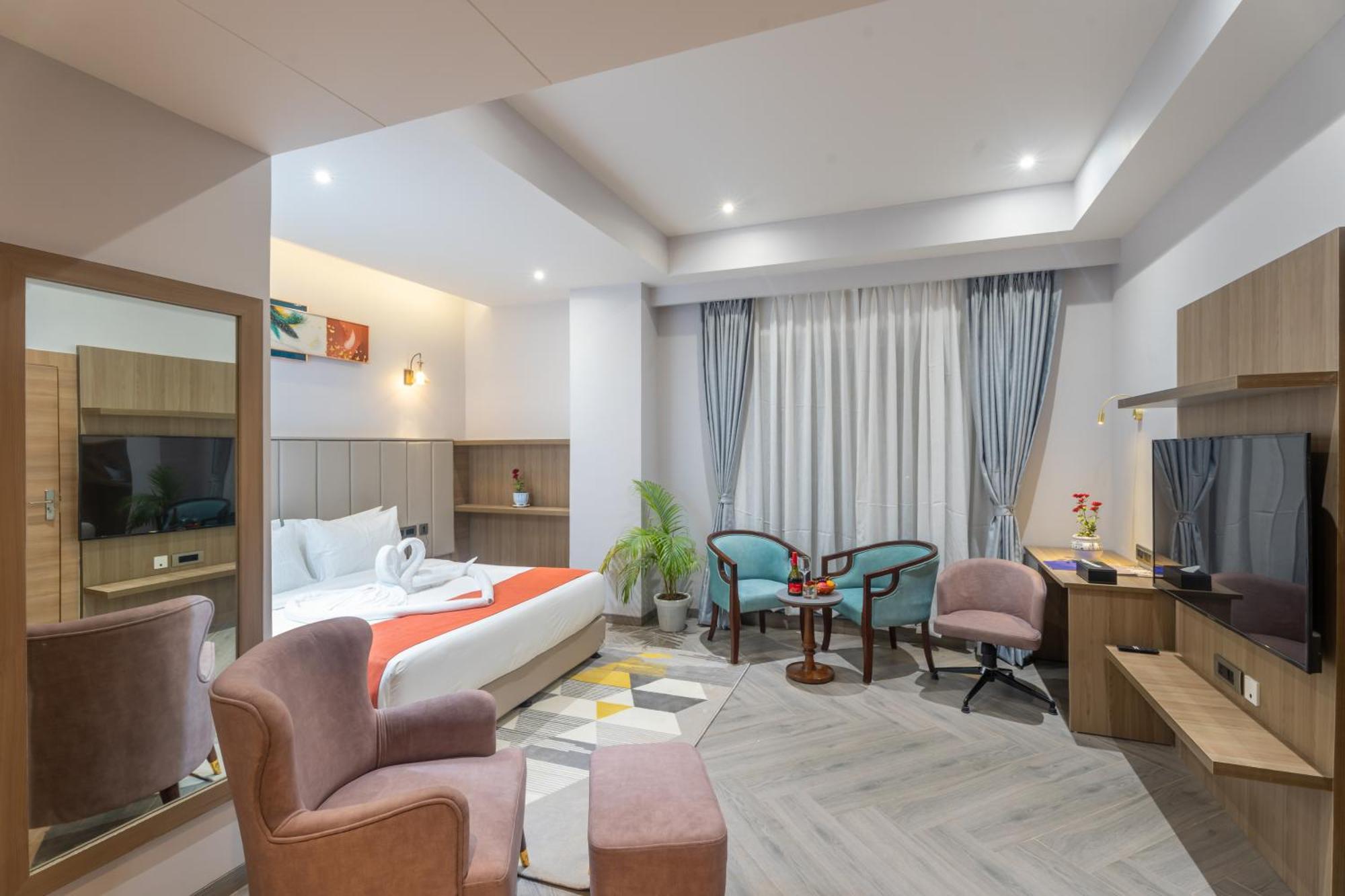 De Crown Inn Jogikuti Εξωτερικό φωτογραφία